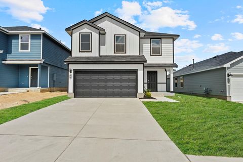 447 Low Pasture TRL Maxwell TX 78656