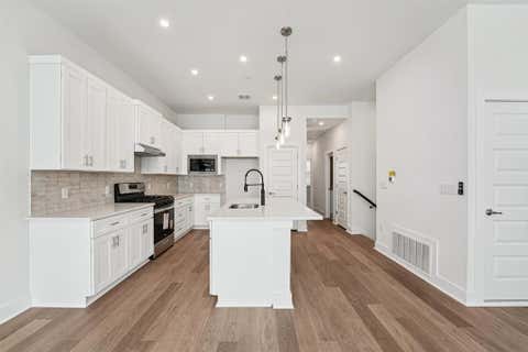 Tiny photo for 200 W 56th ST #8104, Austin, TX 78751 (MLS # 7703835)