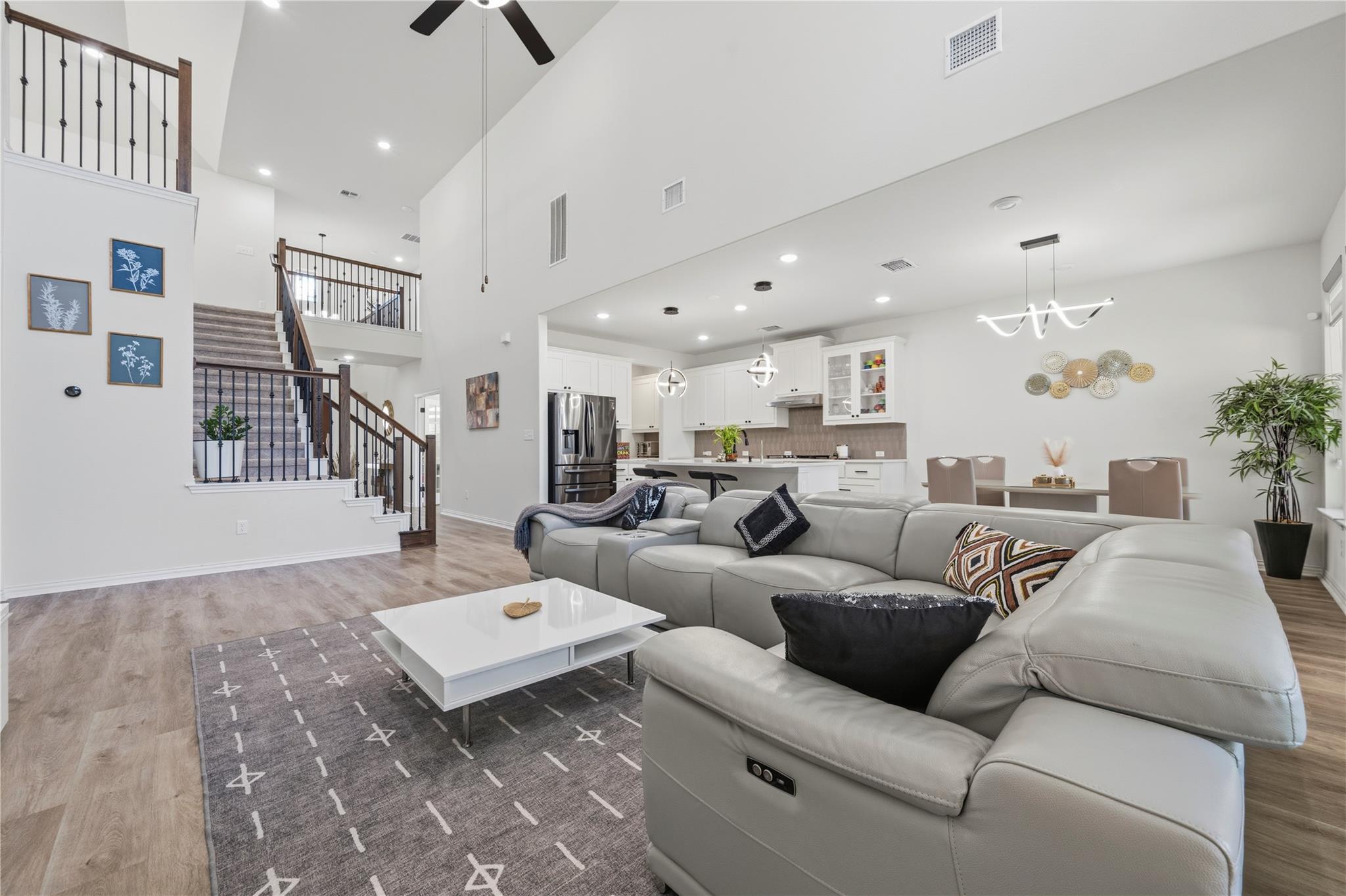 2328 Roaring River TRL
