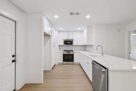 Tiny photo for 8214 Kearsarge DR, Austin, TX 78745 (MLS # 6279680)