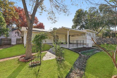 Tiny photo for 8214 Kearsarge DR, Austin, TX 78745 (MLS # 6279680)