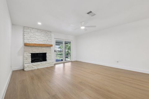Tiny photo for 8214 Kearsarge DR, Austin, TX 78745 (MLS # 6279680)