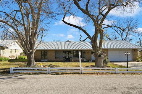 A home in Kingsland