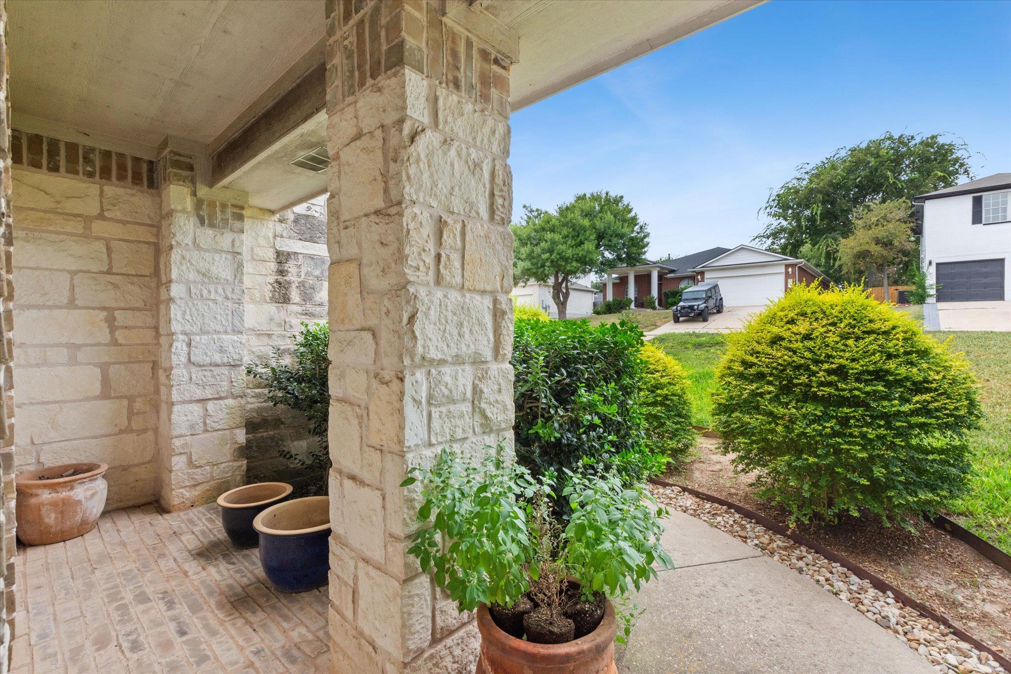 3837 Laurel Ridge DR