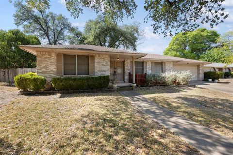 Photo of 12312 Blue Water DR, Austin, TX 78758 (MLS # 5099533) Photo of 12312 Blue Water DR, Austin, TX 78758 (MLS # 5099533)