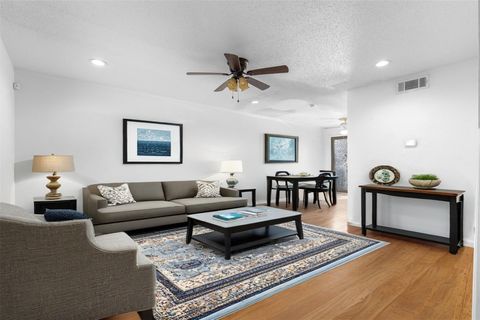Tiny photo for 7801 Shoal Creek BLVD #130, Austin, TX 78757 (MLS # 3547293)