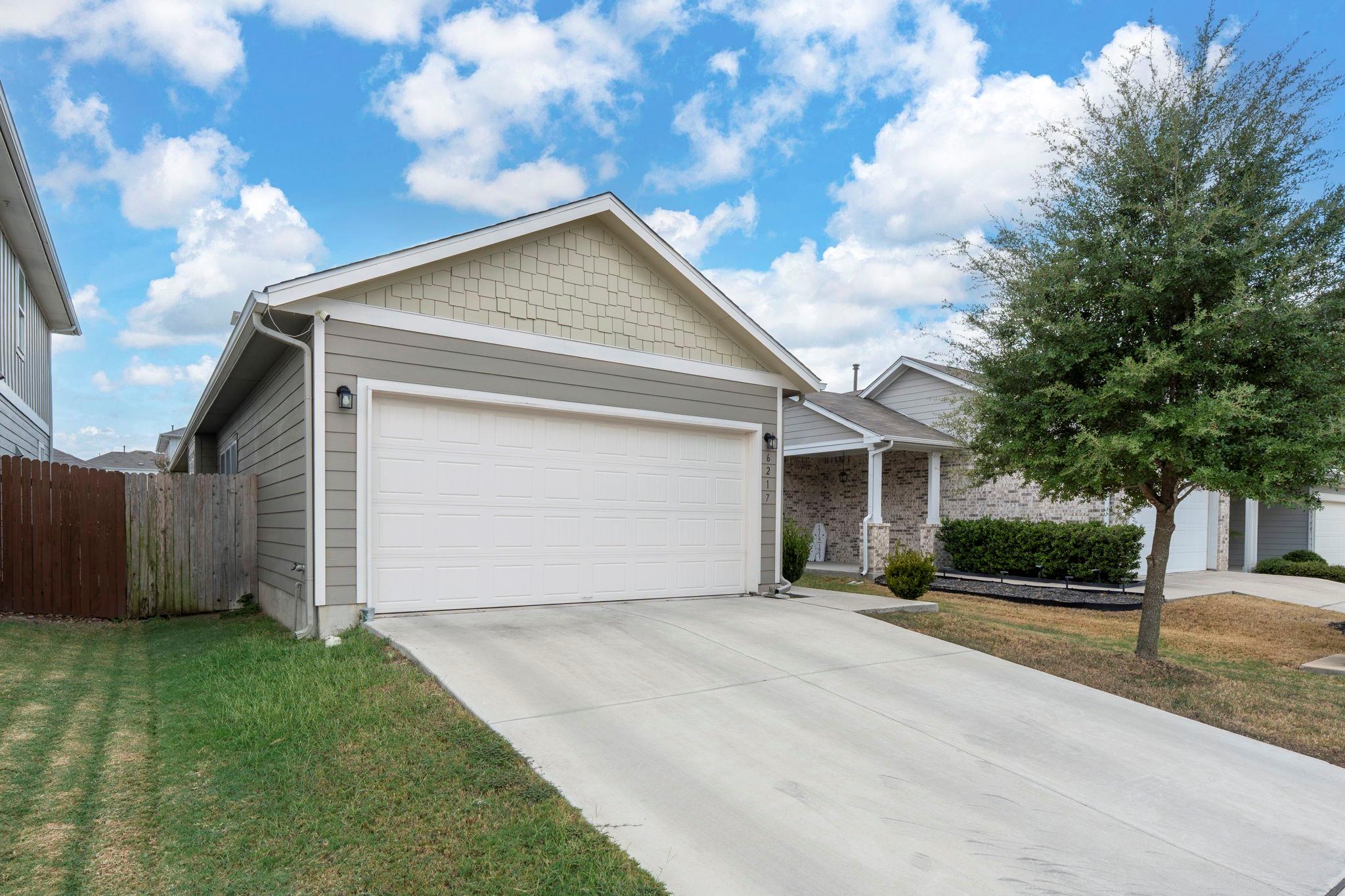 6217 Gunflint DR