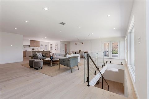 Tiny photo for 902 Challenger ST, Lakeway, TX 78734 (MLS # 8924918)