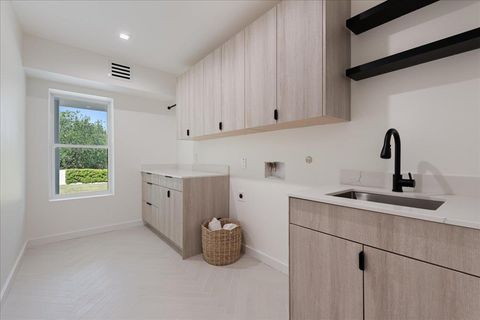 Tiny photo for 902 Challenger ST, Lakeway, TX 78734 (MLS # 8924918)