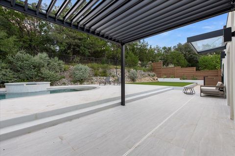 Tiny photo for 902 Challenger ST, Lakeway, TX 78734 (MLS # 8924918)