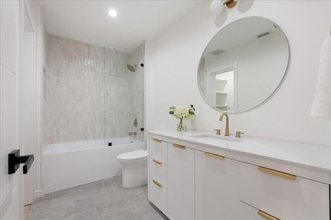 Tiny photo for 902 Challenger ST, Lakeway, TX 78734 (MLS # 8924918)