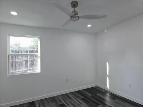 Tiny photo for 1508 Suffolk DR, Austin, TX 78723 (MLS # 8660145)
