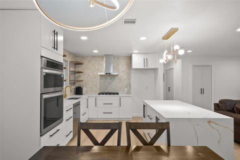 Tiny photo for 1508 Suffolk DR, Austin, TX 78723 (MLS # 8660145)