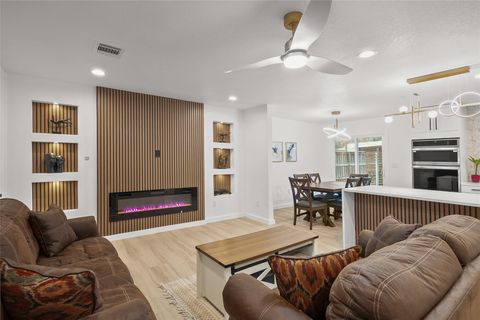 Tiny photo for 1508 Suffolk DR, Austin, TX 78723 (MLS # 8660145)