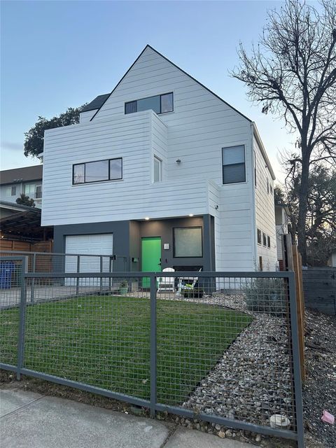 Photo of 115 Havana ST #A, Austin, TX 78704 (MLS # 9986532)