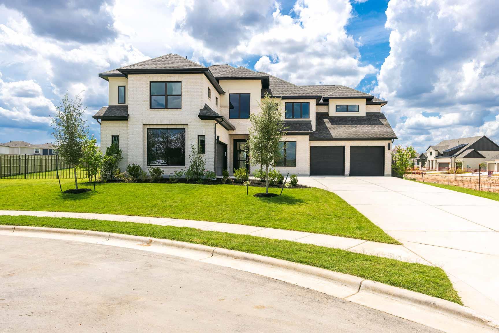 507 Irvine CIR