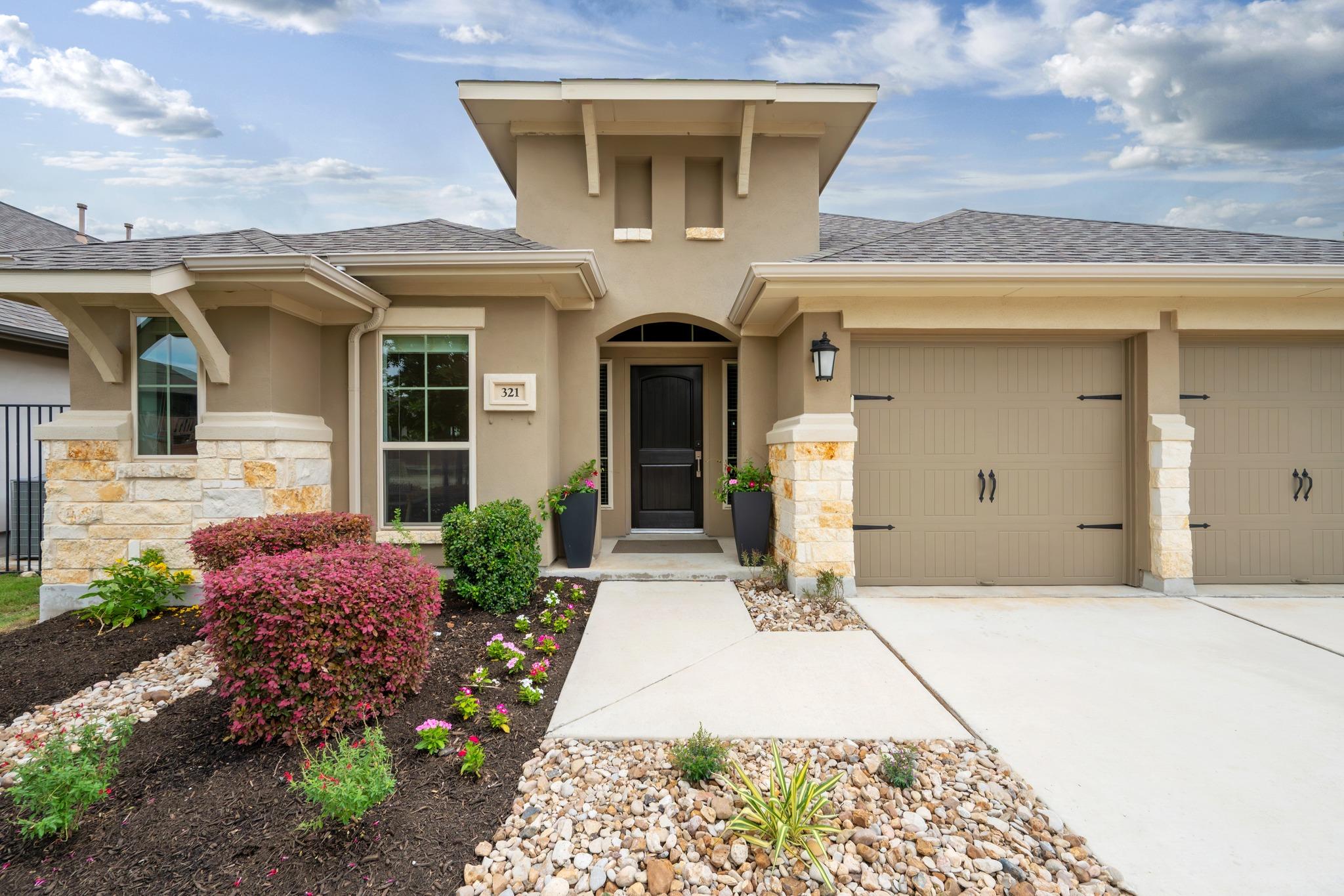 321 La Grotta LN