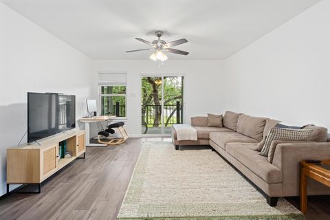 Photo of 3604 Clawson RD #203, Austin, TX 78704 (MLS # 3106369)