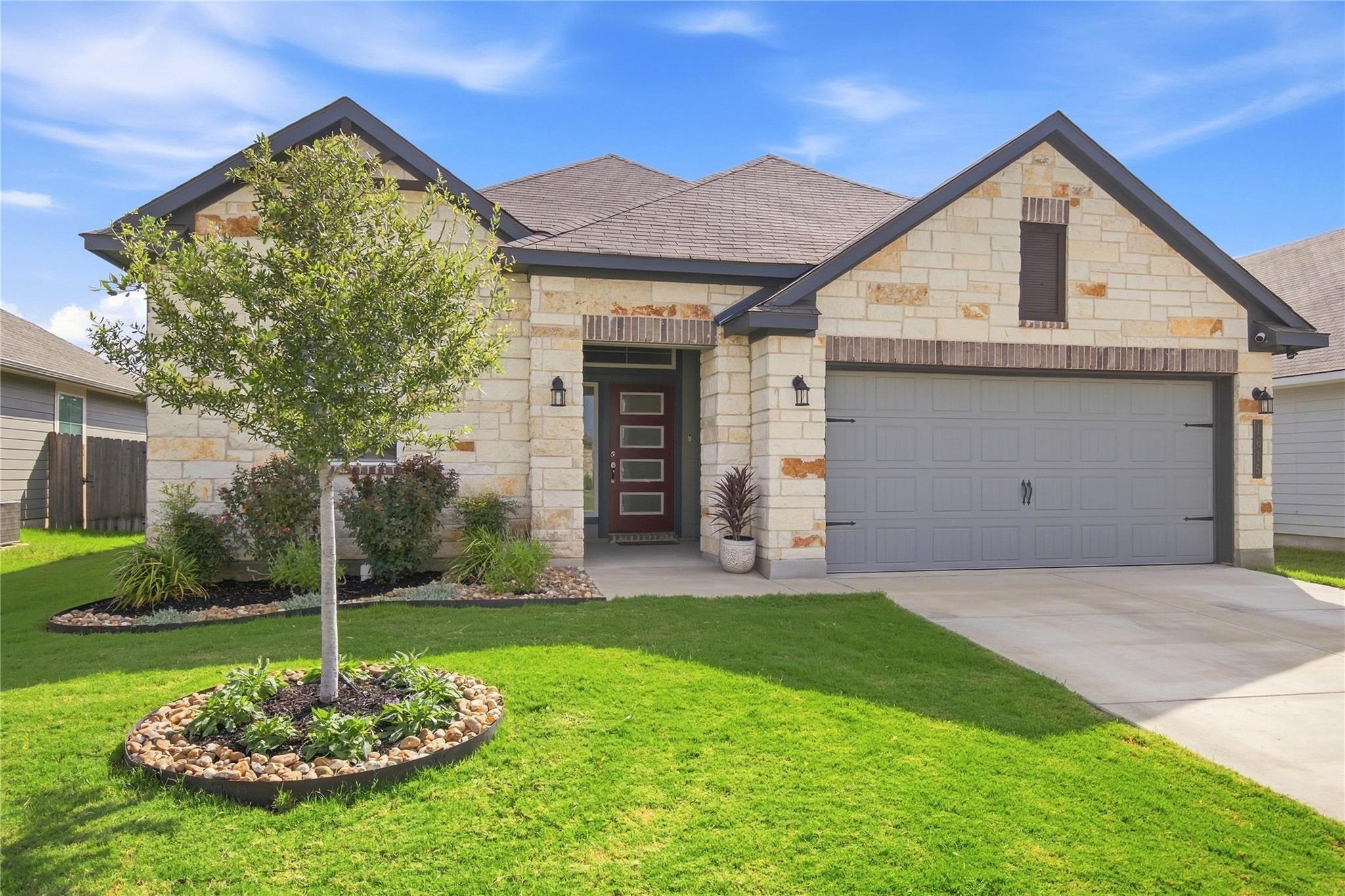 1615 Wellborn DR