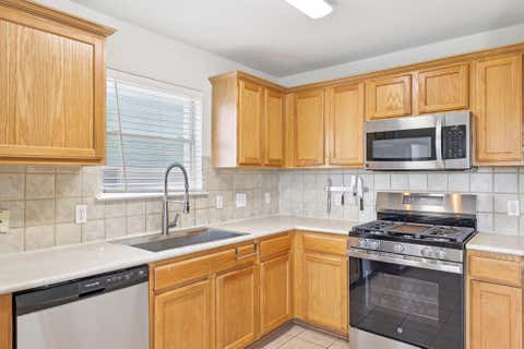 Tiny photo for 14425 Lemongrass LN, Pflugerville, TX 78660 (MLS # 1421855)