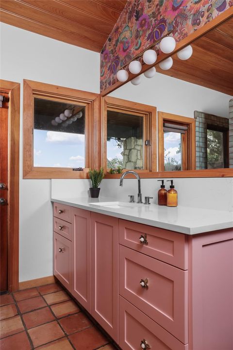 Tiny photo for 19745 Lakehurst LOOP, Spicewood, TX 78669 (MLS # 3128654)