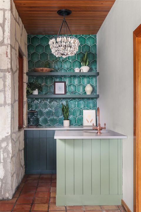 Tiny photo for 19745 Lakehurst LOOP, Spicewood, TX 78669 (MLS # 3128654)