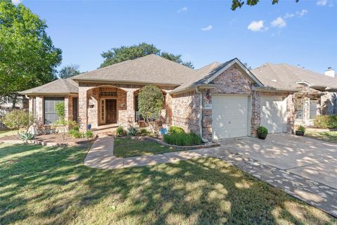 Photo of 10612 Lord Derby DR, Austin, TX 78748 (MLS # 5677780) Photo of 10612 Lord Derby DR, Austin, TX 78748 (MLS # 5677780)