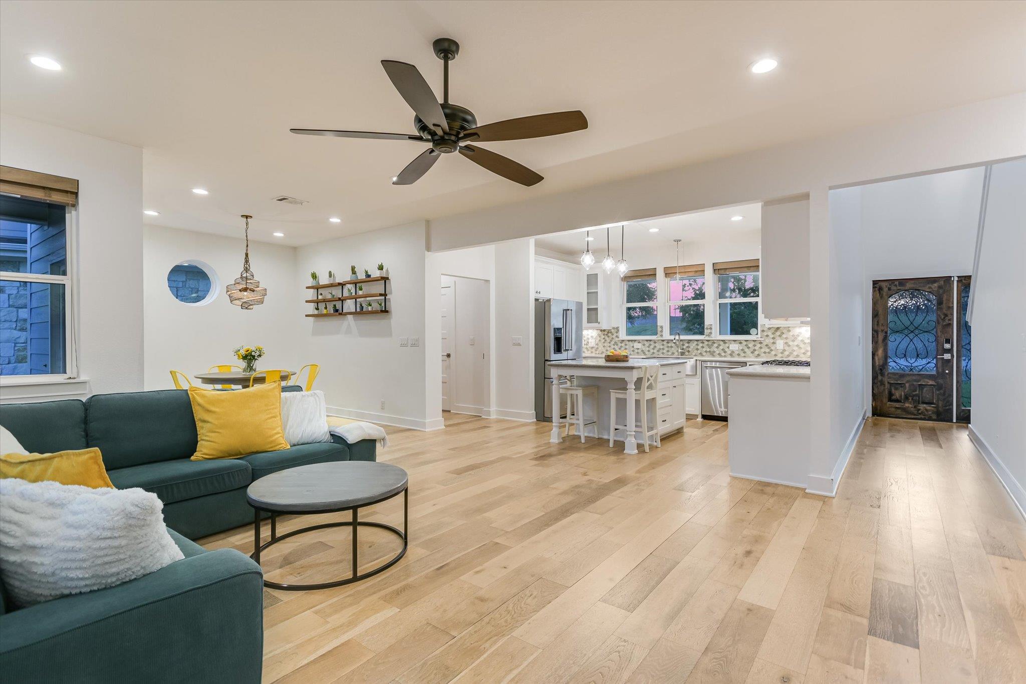 Austin, Texas 78734, United States, 4 Bedrooms Bedrooms, ,4 BathroomsBathrooms,Residential,Active,169825