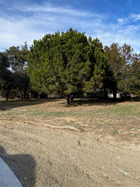 212 Cactus Corner Horseshoe Bay TX 78657