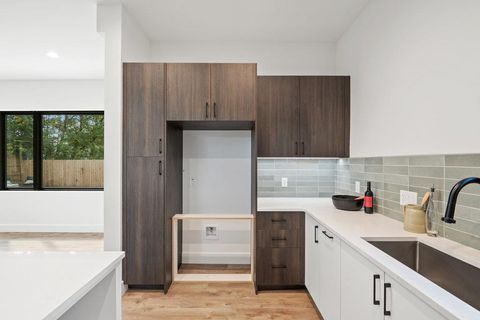Tiny photo for 4407 Merle DR #B, Austin, TX 78745 (MLS # 8772491)