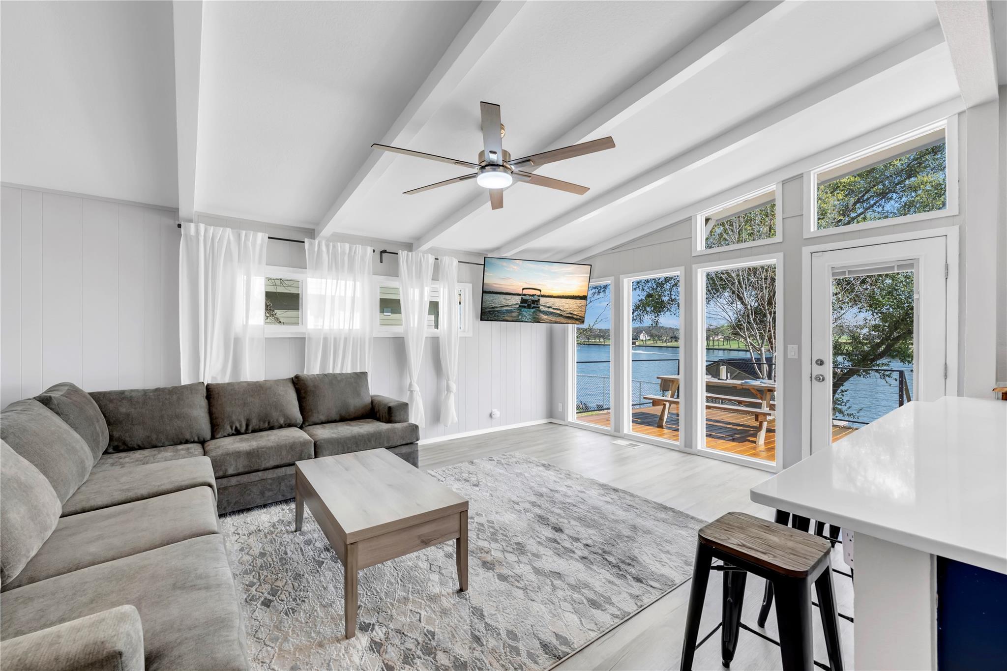 1946 Granite Cove RD