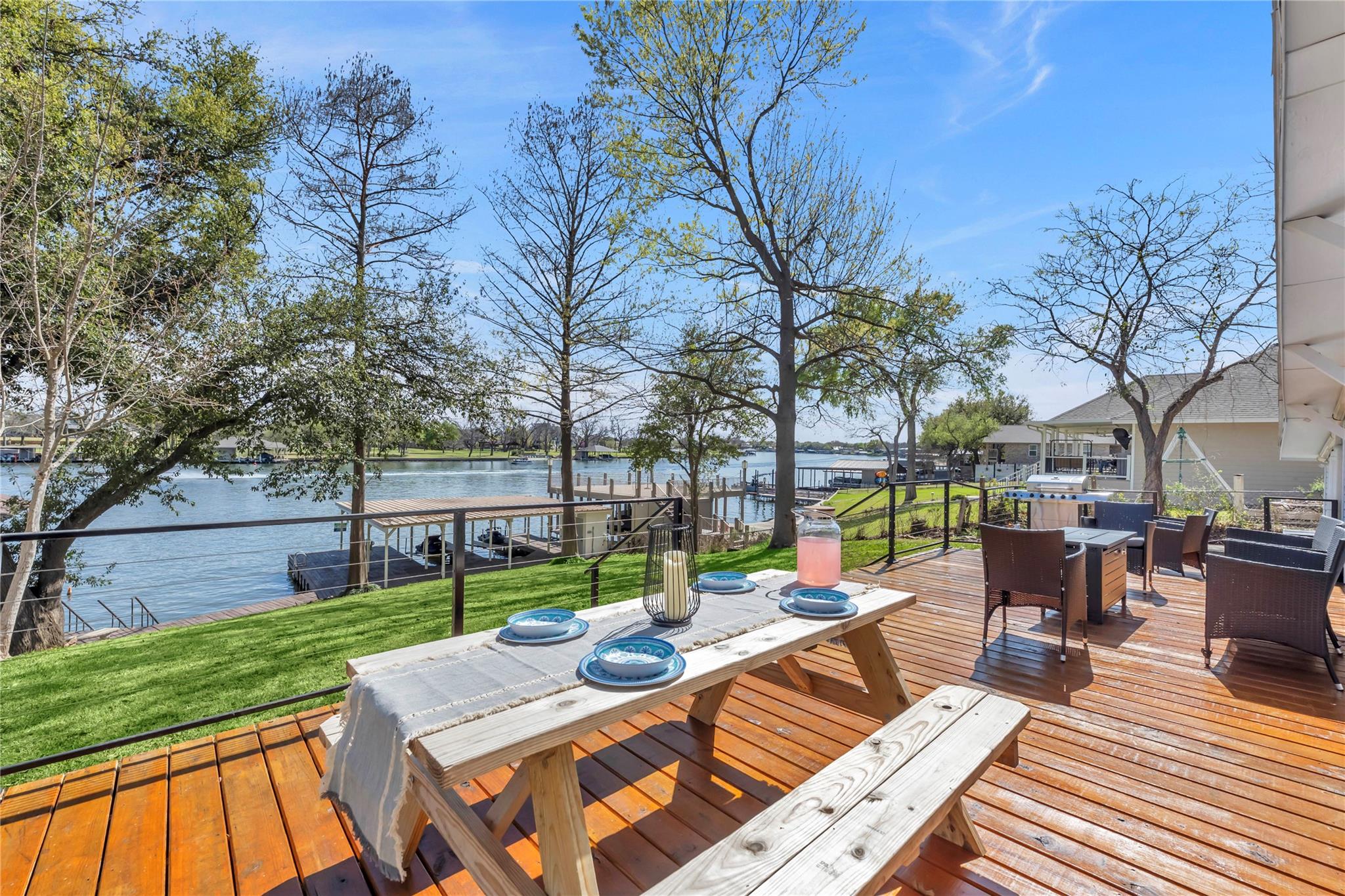1946 Granite Cove RD