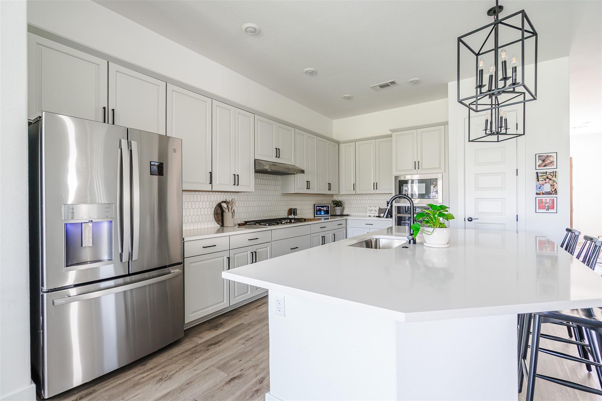 576 Sage Thrasher CIR