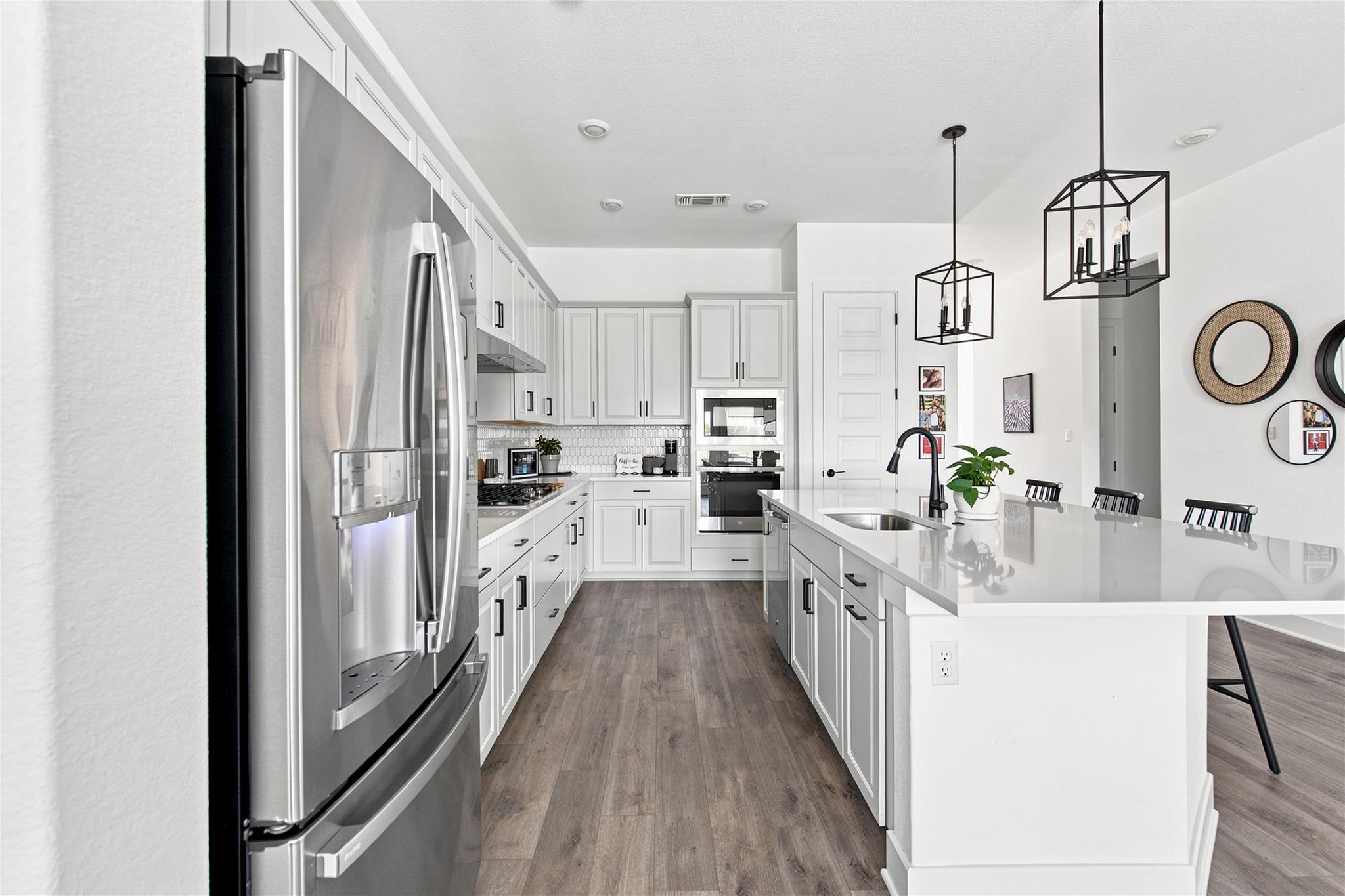 576 Sage Thrasher CIR