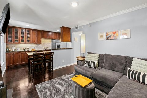 Photo of 407 E 45th ST #116, Austin, TX 78751 (MLS # 6364231)