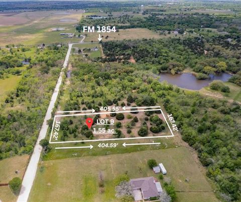271 Crooked RD Dale TX 78616