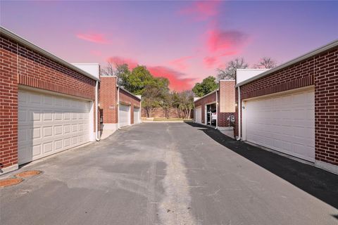 Tiny photo for 5515 Davis LN #32, Austin, TX 78749 (MLS # 7334781)