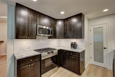 Tiny photo for 11112 #B Parkfield DR, Austin, TX 78758 (MLS # 6672471)