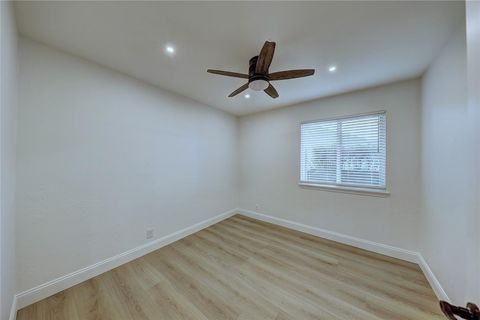 Tiny photo for 11112 #B Parkfield DR, Austin, TX 78758 (MLS # 6672471)