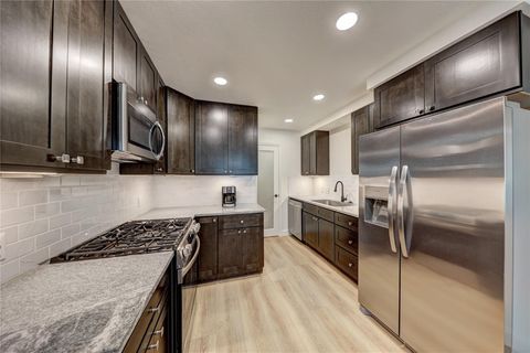 Tiny photo for 11112 #B Parkfield DR, Austin, TX 78758 (MLS # 6672471)