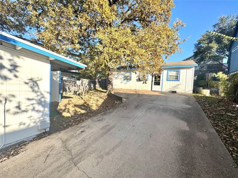 Tiny photo for 1133 Salina ST, Austin, TX 78702 (MLS # 4833973)