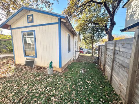 Tiny photo for 1133 Salina ST, Austin, TX 78702 (MLS # 4833973)