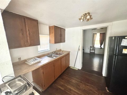 Tiny photo for 1133 Salina ST, Austin, TX 78702 (MLS # 4833973)