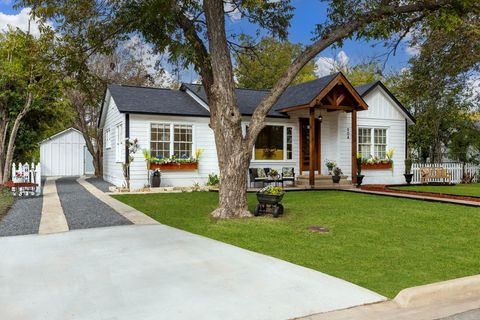 A home in Taylor