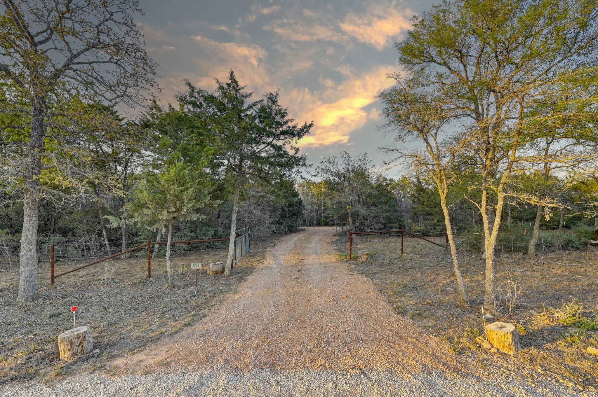 853 Saint Delight RD