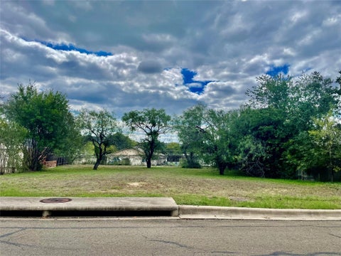 Photo of Lot 133 Broadmoor ST, Meadowlakes, TX 78654 (MLS # 2135989)