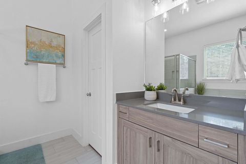 Tiny photo for 5421 Flowing Brook CV, Austin, TX 78738 (MLS # 5165554)