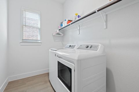 Tiny photo for 5421 Flowing Brook CV, Austin, TX 78738 (MLS # 5165554)