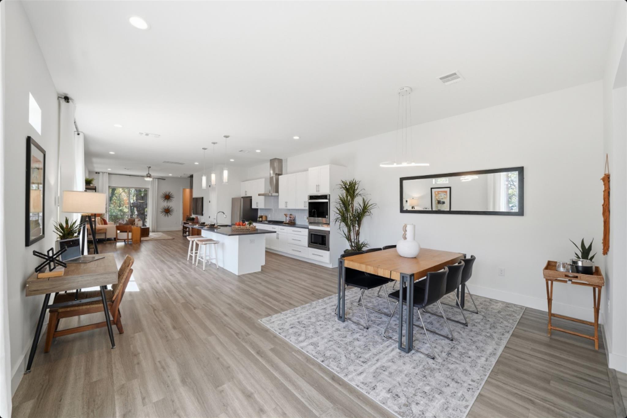 4705 Louis Ave A & B