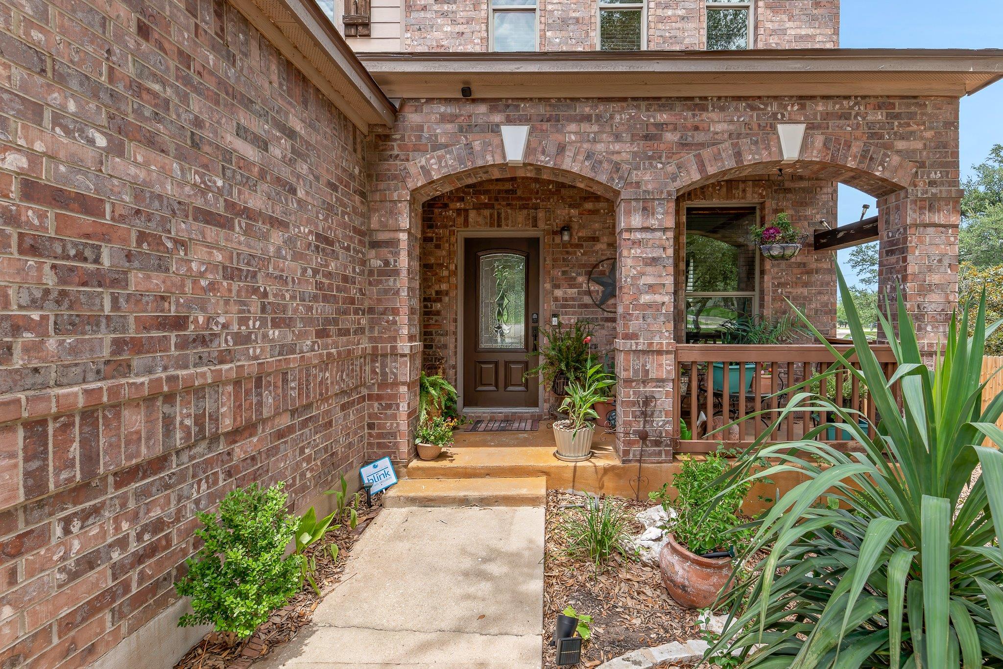2417 Hollis LN